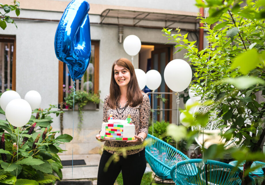 1.human-direct-veteran-employee-lia-ganea-celebration