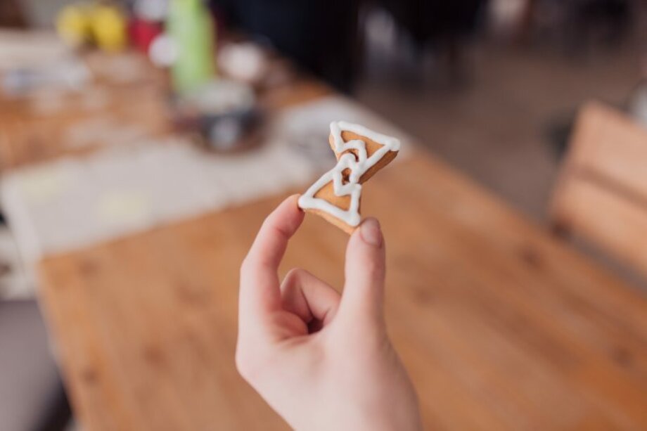 Human-Direct-Team-Building-2018-Gingergread-Logo